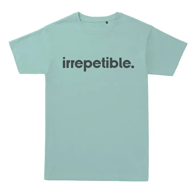 "Irrepetible", una camiseta impactante
